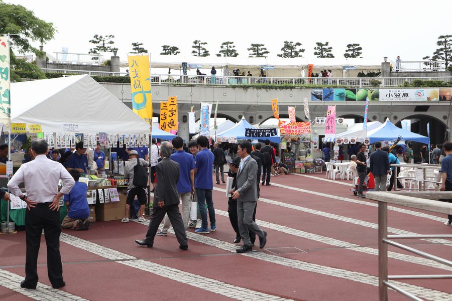 島じまん２０１８　会場