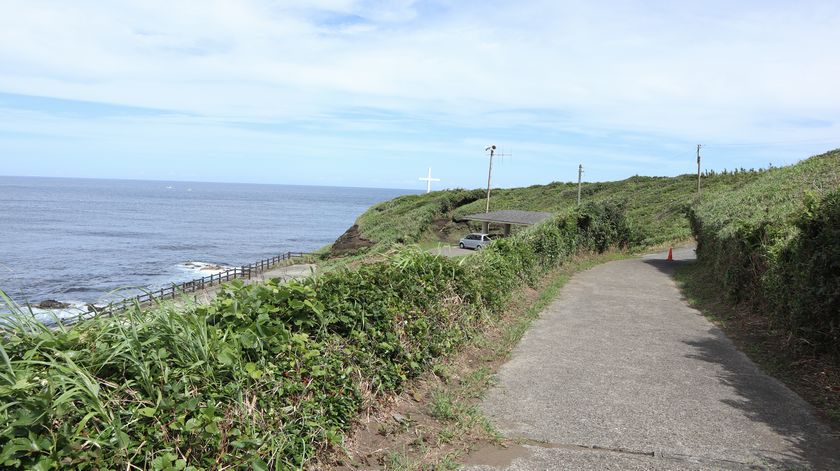 筆島２　筆島へ続く道