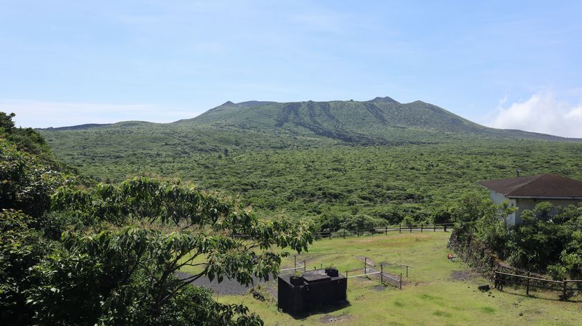 三原山　全体