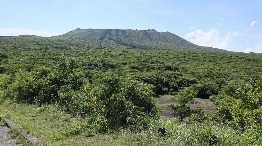 三原山　全体