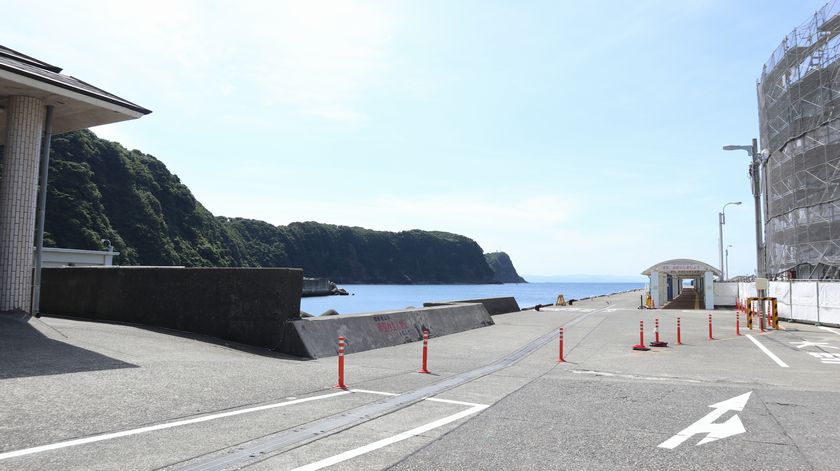 伊豆大島　岡田港