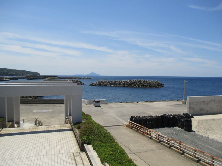 伊豆大島　元町港