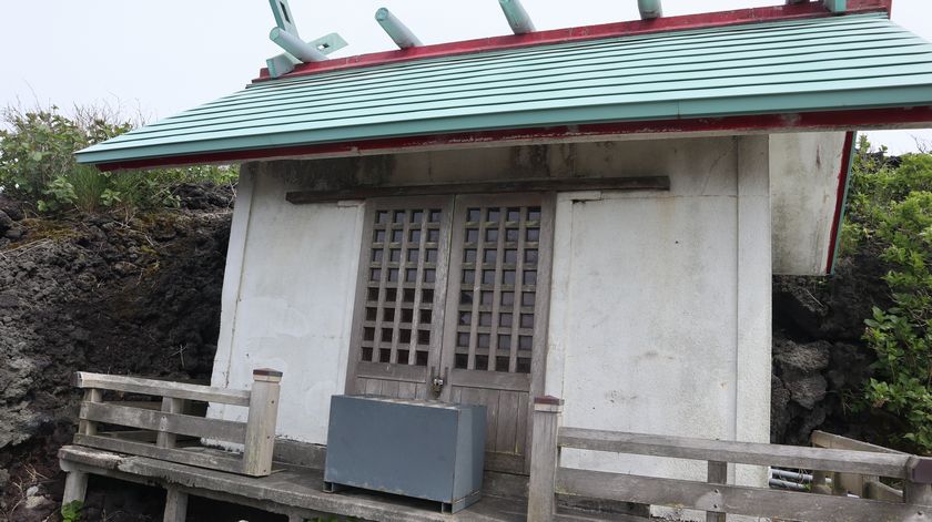 三原山お鉢巡り　三原神社